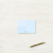 Gepersonaliseerde naam Eenvoudige moderne blauwe v Post-it® Notes (Op bureau)