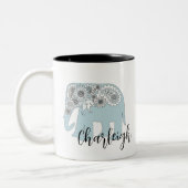 Gepersonaliseerde naam Elegant Blue Paisley Elepha Tweekleurige Koffiemok (Links)