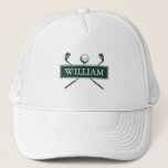 Gepersonaliseerde naam Emerald Green Golf Ball en  Trucker Pet<br><div class="desc">Pas de naam aan om een geweldig golfcadeau en keepasje te creëer. Ontworpen door: Thisnotme©</div>