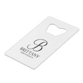 Gepersonaliseerde naam en monogram van het bruidsm creditkaart flessenopener (Voorkant Gekanteld)