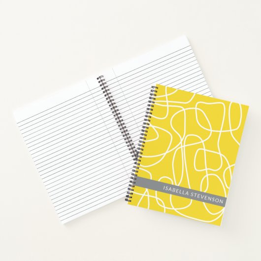 Gepersonaliseerde Naam Geel Grijs Abstracte Lijn K Notitieboek (Binnen)