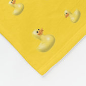 Gepersonaliseerde naam geel patroon van rubbereend fleece deken (Hoek)