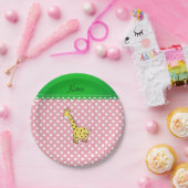 Gepersonaliseerde naam gele giraffe roze polka dot papieren bordje (Feest)