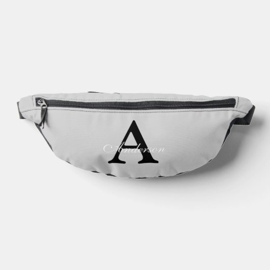 Gepersonaliseerde Naam Monogram Zilveren Achtergro Heuptasje (Liggend)