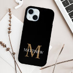 Gepersonaliseerde naam Monogram zwart iPhone 15 Case<br><div class="desc">Creëer uw eigen gepersonaliseerde zwarte ronde telefoongeval met uw douanenaam en monogram.</div>