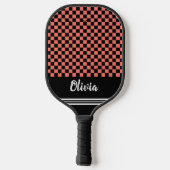 Gepersonaliseerde Naam roze en zwart Checker Patro Pickleball Paddle (Achterkant)