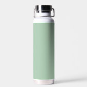 Gepersonaliseerde naam Sage Groen Script Bruiloft Waterfles (Achterkant)
