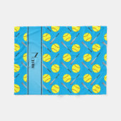 Gepersonaliseerde naam sky blue softball-patroon fleece deken (Voorkant (Horizontaal))