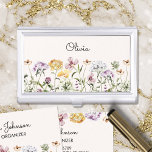 Gepersonaliseerde naam Wildflower Garden Visitekaarthouder<br><div class="desc">Introductie van onze gepersonaliseerde naam Wildflower Garden Business Card Case. Ontdek een heerlijke kleurrijke bloei en breng de charme van natuur. Je kunt er je familienaam aan toevoegen. Geweldig als cadeau voor natuur- en bloemliefhebbers.</div>