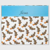 Gepersonaliseerde naam wit platypuspatroon cadeaupapier (Vlak)