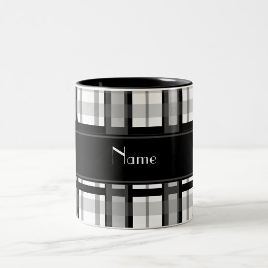 Gepersonaliseerde naam zwart-witte vlecht tweekleurige koffiemok (Center)