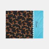 Gepersonaliseerde naam zwarte airedale doodshonden fleece deken (Voorkant (Horizontaal))