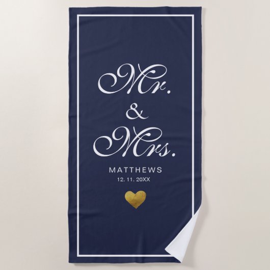 Gepersonaliseerde navy blue gold love Heart mr en  Strandlaken (Voorkant)