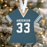 Gepersonaliseerde Navy Football Jersey Ornament<br><div class="desc">Vier uw favoriete football speler of team met deze gepersonaliseerde marineblauwe trui ornament. Perfect voor het herdenken van een winnend seizoen,  speciale speler of team. Pas het aan met een naam en nummer om een unieke aandenken te creëer.</div>
