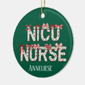 Gepersonaliseerde NICU Verpleegster Kerst Coquette Keramisch Ornament (Links)