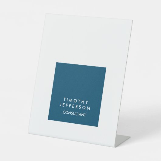 Gepersonaliseerde Ocean Blue White Elegant Modern Reclamebord Met Voetstuk (Voorkant)
