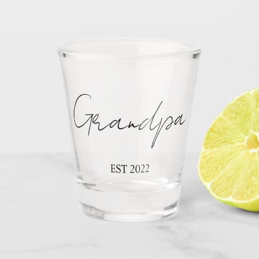 Gepersonaliseerde "Opa Est. [Year]" Geschoten glas (Voorkant)