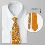 Gepersonaliseerde Oranje bloesem bloemenWaterverf Stropdas<br><div class="desc">Voor een bruidegom op zoek naar een vleugje gepersonaliseerde elegantie, is onze Oranje bloesem Waterverf bloemmotief de ideale keuze. Verhoog uw huwelijksdecor met de mogelijkheid om dit prachtige ontwerp aan te passen met de namen en trouwdatum van het paar. De verstrengelde takken en bloesems symboliseren de eenheid en groei van...</div>