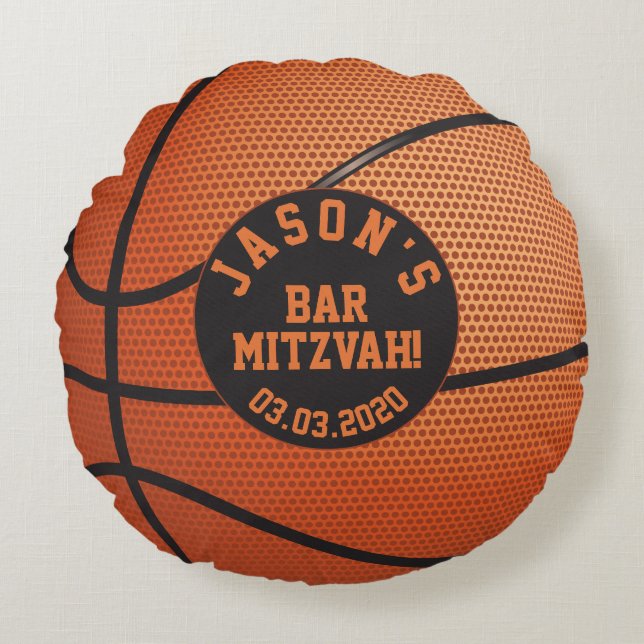 Gepersonaliseerde Oranje Zwarte Basketbal Bar Mitz Rond Kussen (Voorkant)
