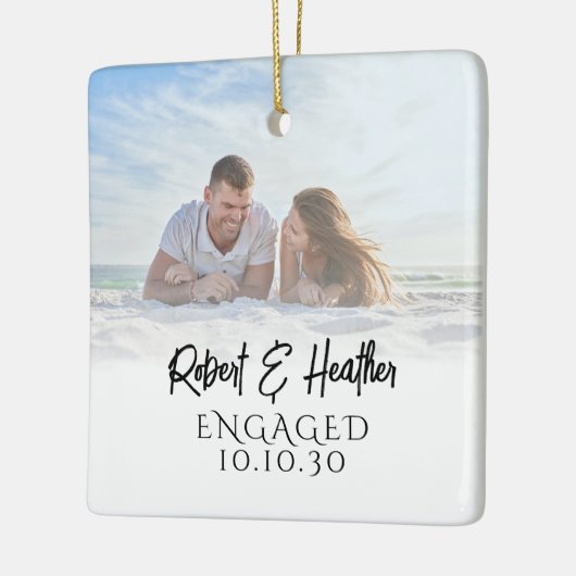 Gepersonaliseerde paar Afbeelding Verloving kerst Keramisch Ornament (Links)