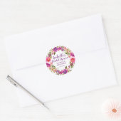Gepersonaliseerde Paarse Bloemen Vrijgezellenfeest Ronde Sticker (Envelop)