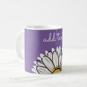 Gepersonaliseerde Paarse & Gele Daisy Coffee Mok (Voorkant links)