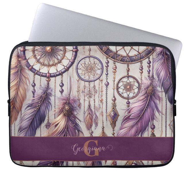 Gepersonaliseerde Paarse & Gouden Boho Dreamcatche Laptop Sleeve (Voorkant)
