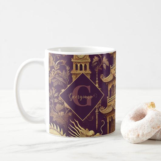 Gepersonaliseerde Paarse & Gouden Victoriaans Chin Koffiemok (Met donut)