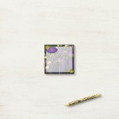 Gepersonaliseerde Paarse monogram Cactus Yellow Fl Post-it® Notes (Op bureau)