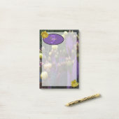 Gepersonaliseerde Paarse monogram Cactus Yellow Fl Post-it® Notes (Op bureau)