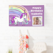 Gepersonaliseerde Paarse Unicorn Rainbow Birthday Spandoek (Insitu)