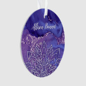 Gepersonaliseerde Paarse witte Waterverf Mandala Ornament (voorkant)