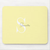 Gepersonaliseerde Pastel Gele Muismat met Initiale (Voorkant)