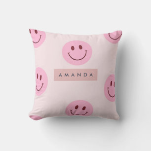Gepersonaliseerde Pastelroze Smiley Face Kussen