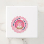Gepersonaliseerde Pink Donut Gift Labels met een S (In situ)