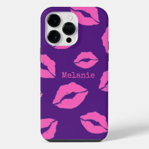 Gepersonaliseerde Pink Kiss Lips op Paarse iPhone 14 Pro Max Hoesje