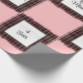 Gepersonaliseerde Plaid Pink Brown Matched Valenti Cadeaupapier (Hoek)
