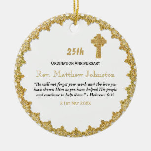 Gepersonaliseerde PRIESTERWIJDING JUBILEUM Prieste Keramisch Ornament