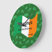 Gepersonaliseerde Pub & Eatery Irish Flag Shamrock Grote Klok (Hoek)