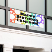 Gepersonaliseerde Rainbow Birthday Banner (Buitenkant Gebouw)