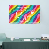Gepersonaliseerde Rainbow Love Wins Party Spandoek (Beurs)