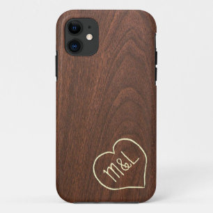 Gepersonaliseerde Red Wood textuur met hart en ini iPhone 11 Hoesje