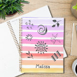 Gepersonaliseerde regenboog planner<br><div class="desc">Deze meisjesplanner is versierd met regenboogkleuren en een abstract doedelpatroon. Gemakkelijk aan te passen. Origineel ontwerp © Michele Davies.</div>