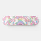 Gepersonaliseerde regenboogroze Unicorn skateboard (Horizontaal)
