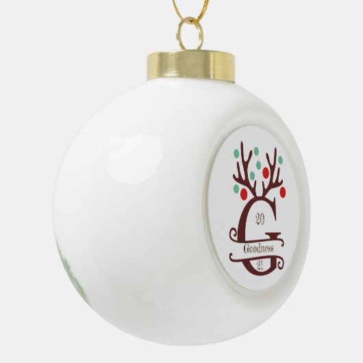 Gepersonaliseerde rendierAntlers Familienaam "G" Keramische Bal Ornament (Links)