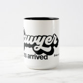 Gepersonaliseerde Retro "De advocaat is gearriveer Tweekleurige Koffiemok (Center)