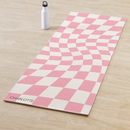 Gepersonaliseerde Retro Pastel Roze Wavy Geruit Yogamat (In situ)