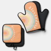 Gepersonaliseerde Retro Rainbow Pastel Ovenwant & Pannenlap Set (Voorkant / Achterkant)