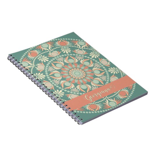 Gepersonaliseerde  Retro Sage en Sand Mandala Notitieboek (Rechterzijde)