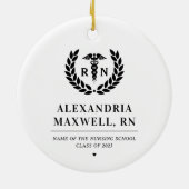 Gepersonaliseerde RN Nursing School Afstuderen Ele Keramisch Ornament (Achterkant)